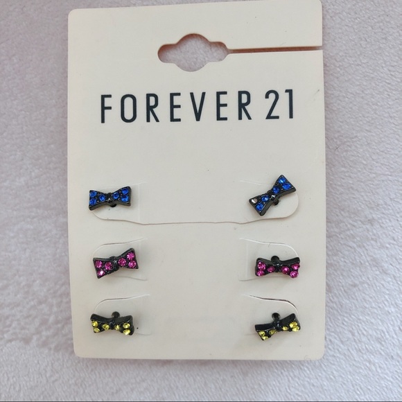 Two set of earring - Picture 2 of 4